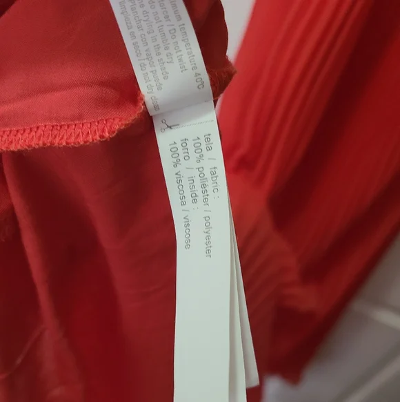 Pleated Halter Maxi Dress in Vibrant Red - Picture 5 of 6